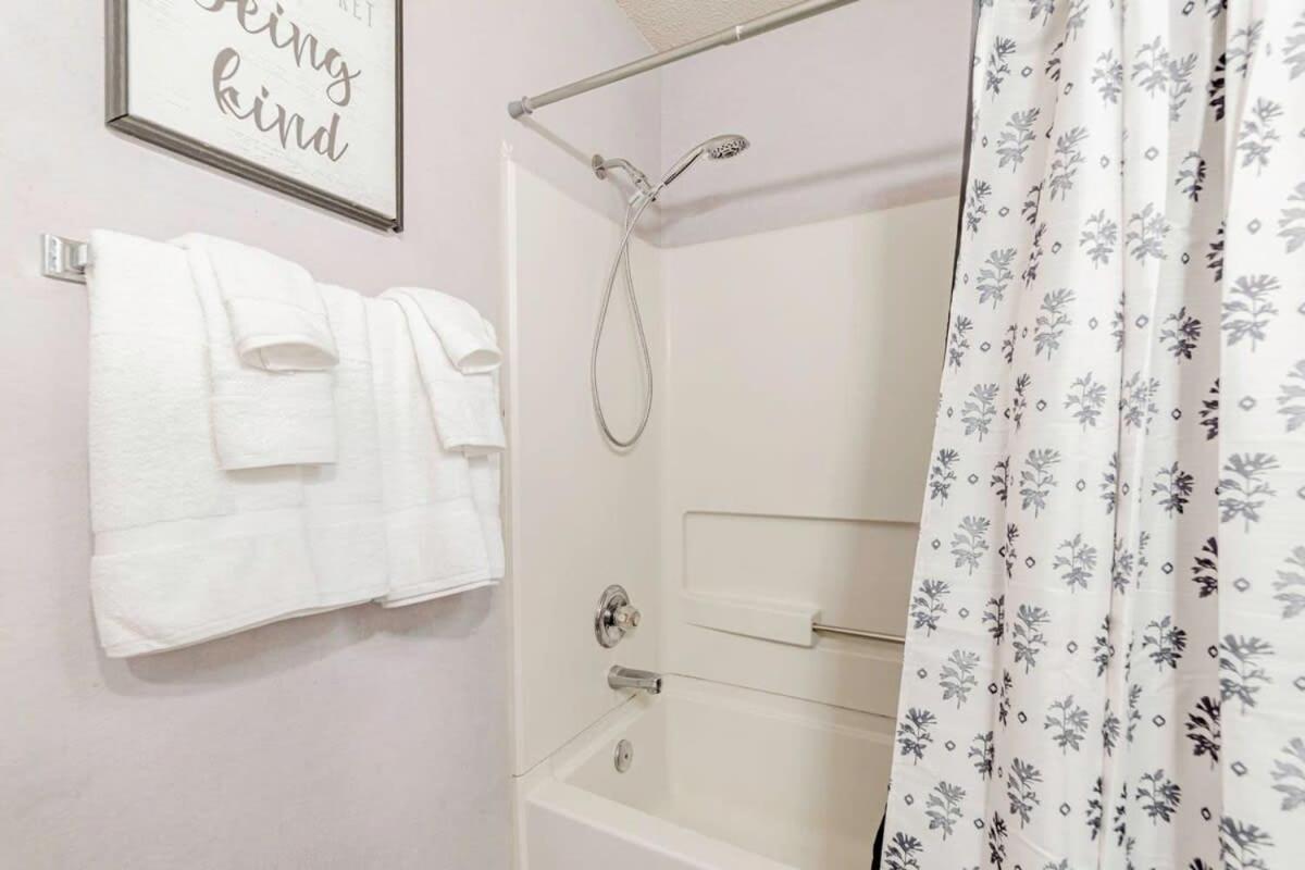 Aerie Oaks Cottage-5Min To Lake, 20Min To Columbia เล็กซิงตัน ภายนอก รูปภาพ