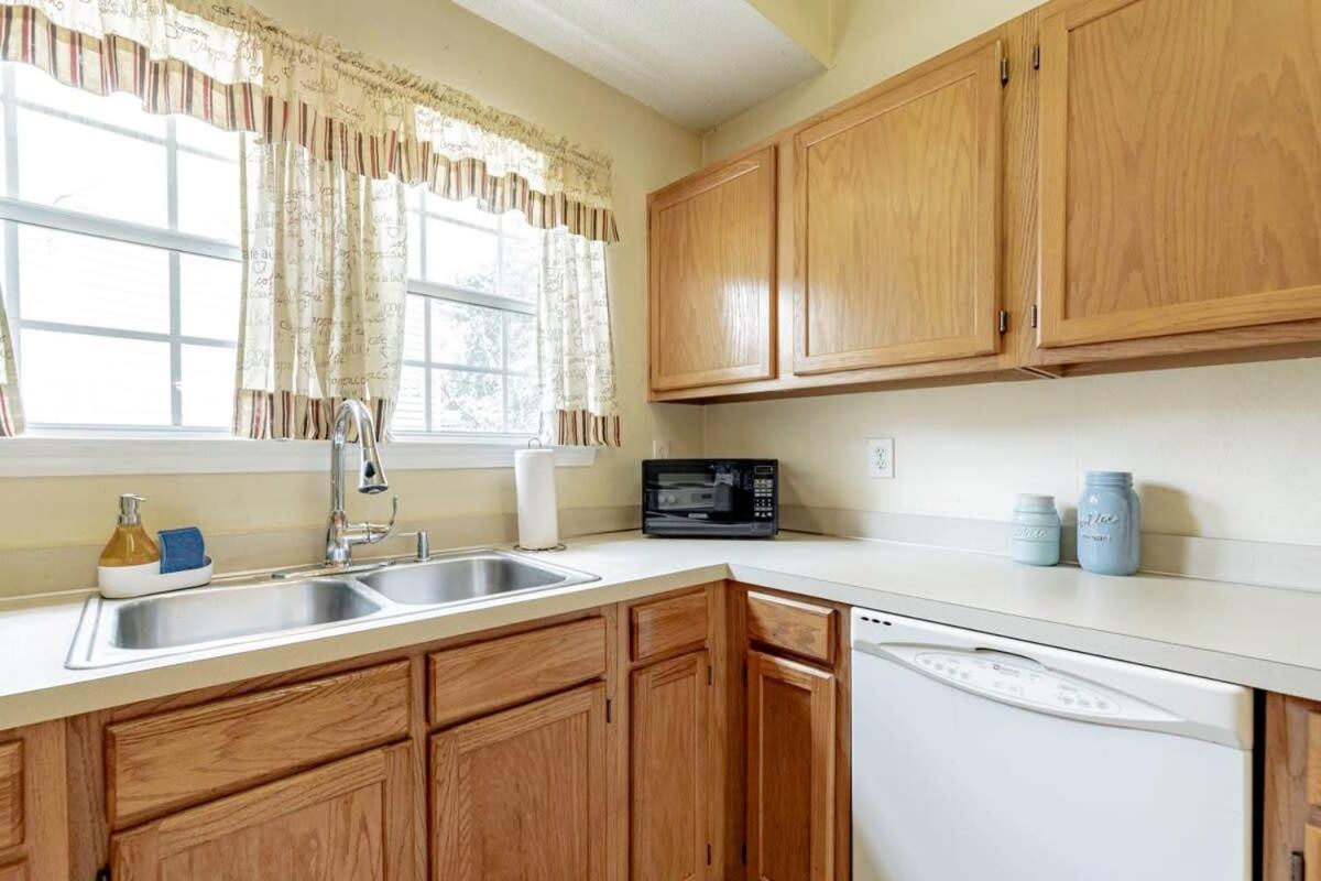Aerie Oaks Cottage-5Min To Lake, 20Min To Columbia เล็กซิงตัน ภายนอก รูปภาพ